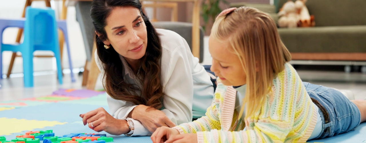 motor-speech-therapy-Flourishing-Lives-St-Clair-Shores-MI-1280x500